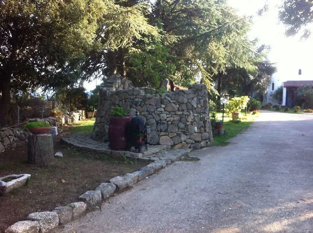 Ai Monti Del Gennargentu Hotel Orgosolo 0*,